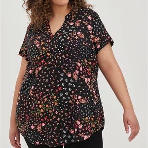 NWT Torrid Floral Blouse